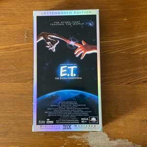 E.T The Extra-Terrestrial - Letterboxed Edition VHS tape